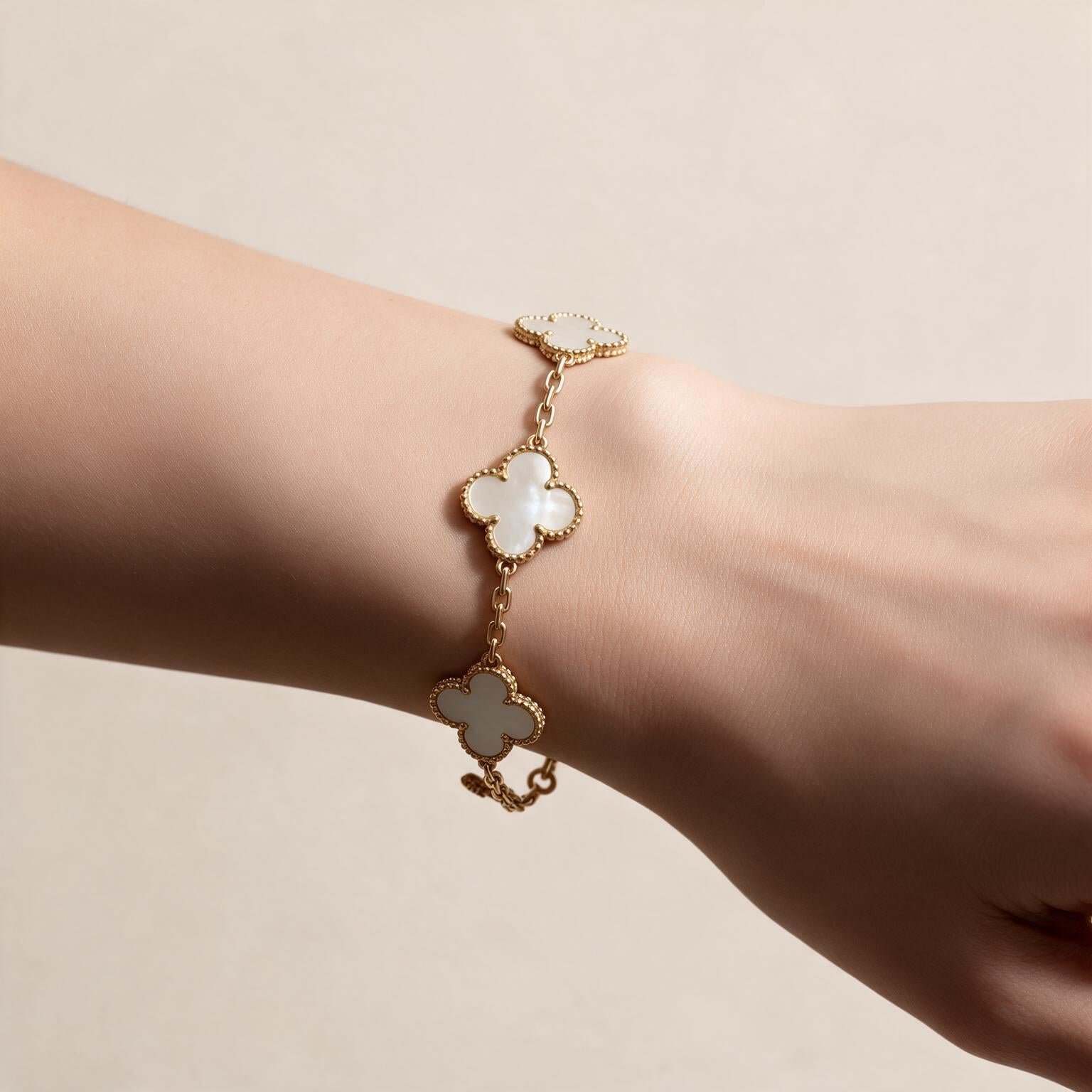 Amour Bracelet
